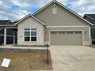 5835 NW 90th St, Johnston, IA 50131