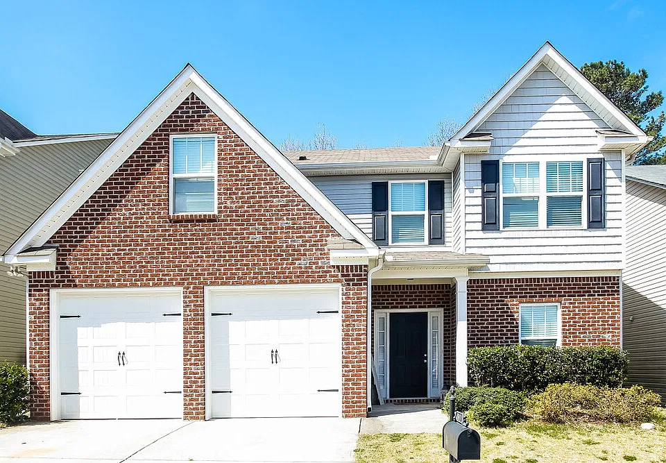 90 Crescent Woode Way