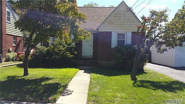1st image of 285 Belmont Ave