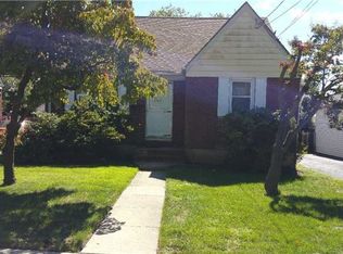 285 Belmont Ave, West Hempstead, NY 11552