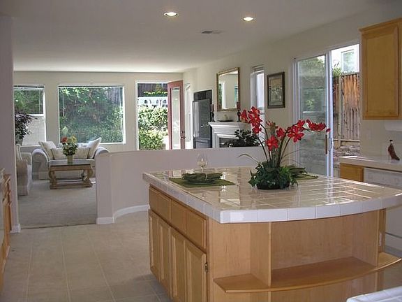 4th image of 3307 Henriette Ct