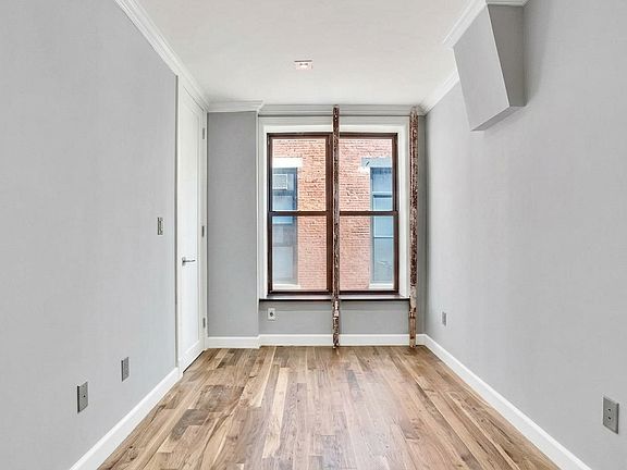2nd image of 2100 2nd Ave #23