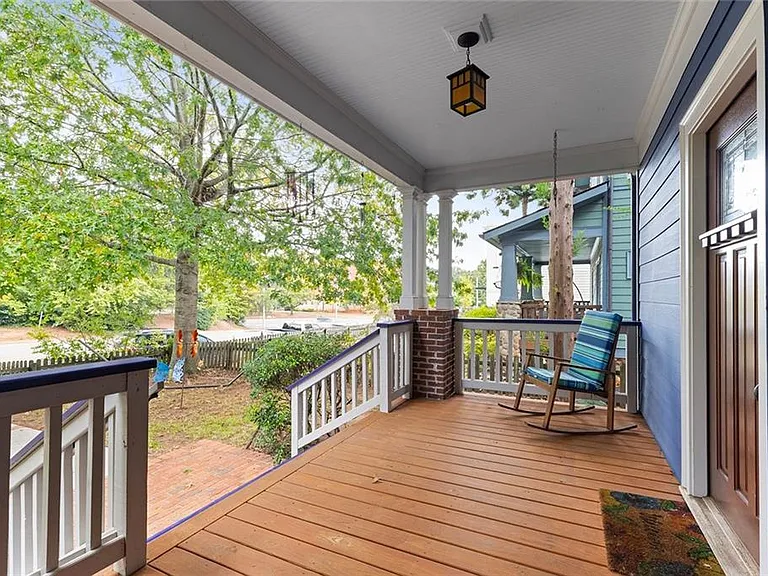 120 Park Pl — Photo 4