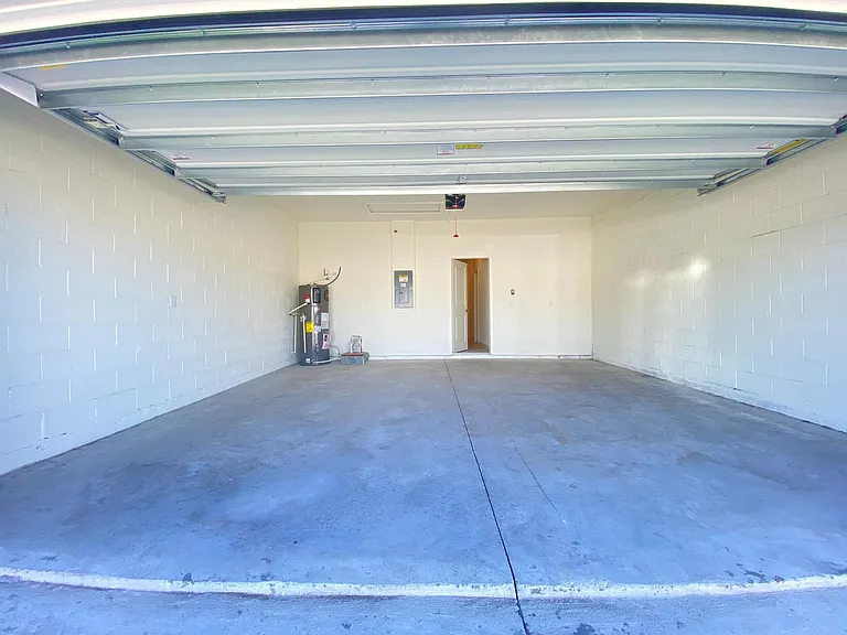 2743 Meadow Stream Way — Photo 19