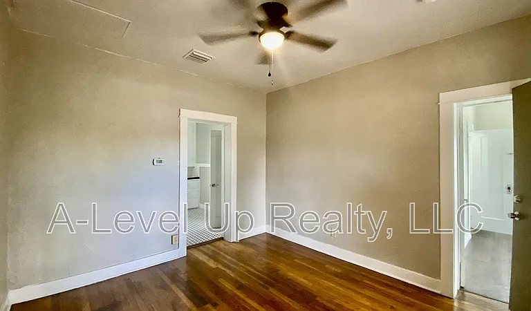 302 N Euclid Ave #1 — Photo 13