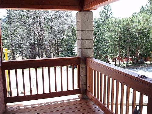 CLOSE TO NATIONAL FOREST