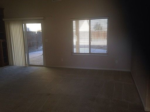 3rd image of 676 Woodbridge Ct