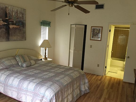 3rd image of 401 E Hartford St APT 5A