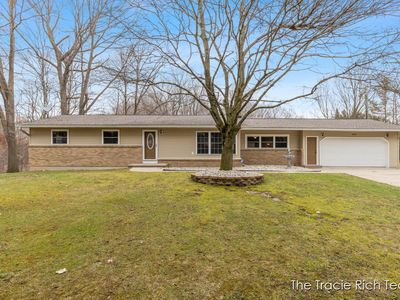 6640 Pine Island Dr NE, Comstock Park, MI, 49321