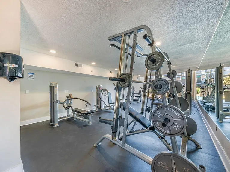 Alister Apartments at Town Lake — Photo 7