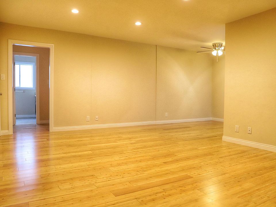 1st image of 8939 Cadillac Ave #103