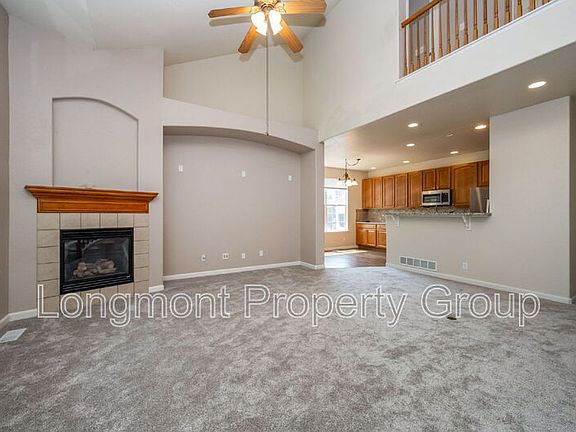 3rd image of 1613 Metropolitan Dr Unit C