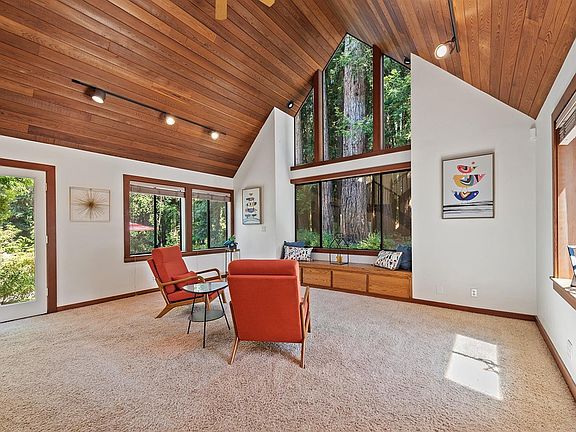 2nd image of 12430 Fiori Lane