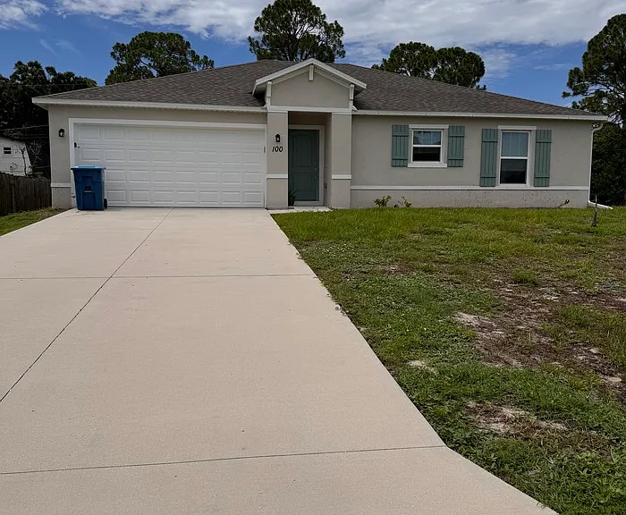 100 Angelo Rd SE — Photo 1