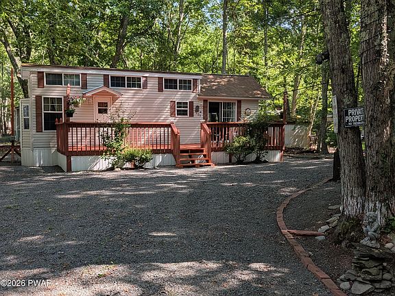 2nd image of 213 Shohola Ln