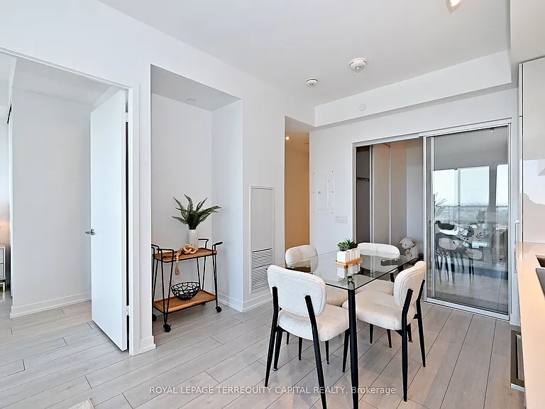 5 Buttermill Ave #4808 — Photo 22