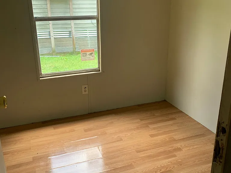 102 Holly Vista Ln — Photo 2