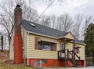 84 Wood Ave, Iselin, NJ 08830