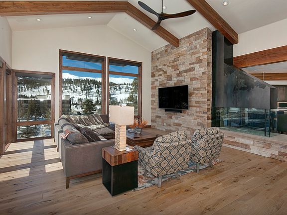 4th image of 220 Briar Rose Ln
