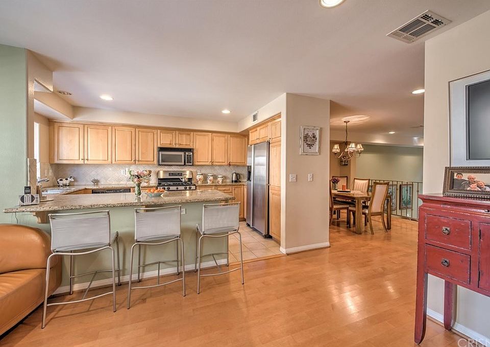 1st image of 18656 Hatteras St Unit 110A