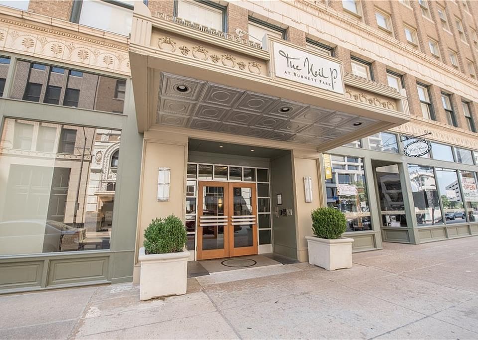1st image of 411 W 7th St APT 307