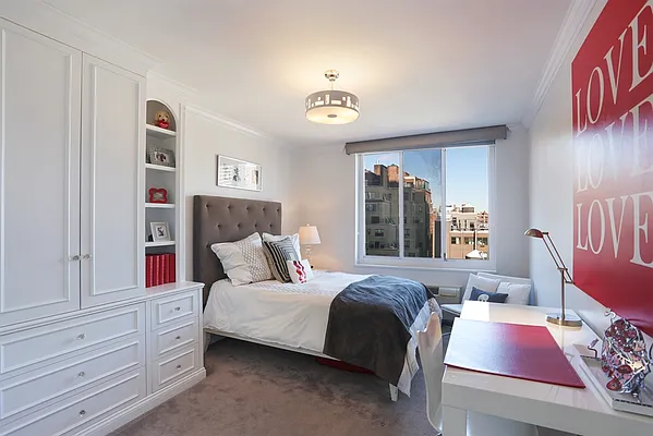 Sold by Corcoran | media 28
