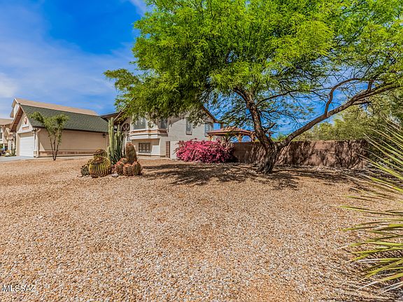 4th image of 10205 E Kensington Dr