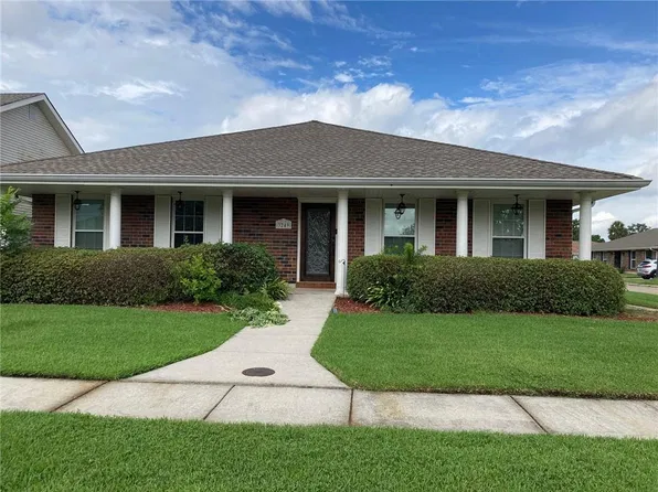 3249 Sugar Mill Rd, Kenner, LA 70065