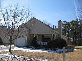 1st image of 2385 Mount Hood Ln