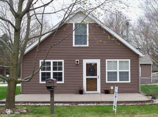 14 Clark St, Yale, MI 48097