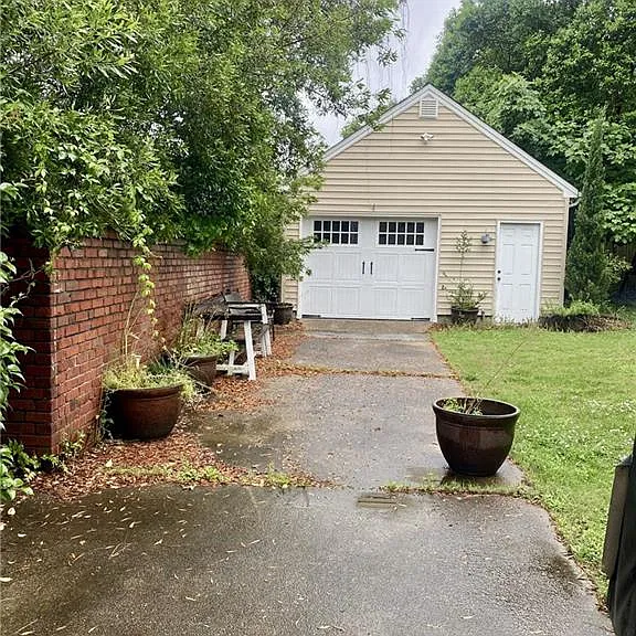 1110 Old Brandon Ave — Photo 21