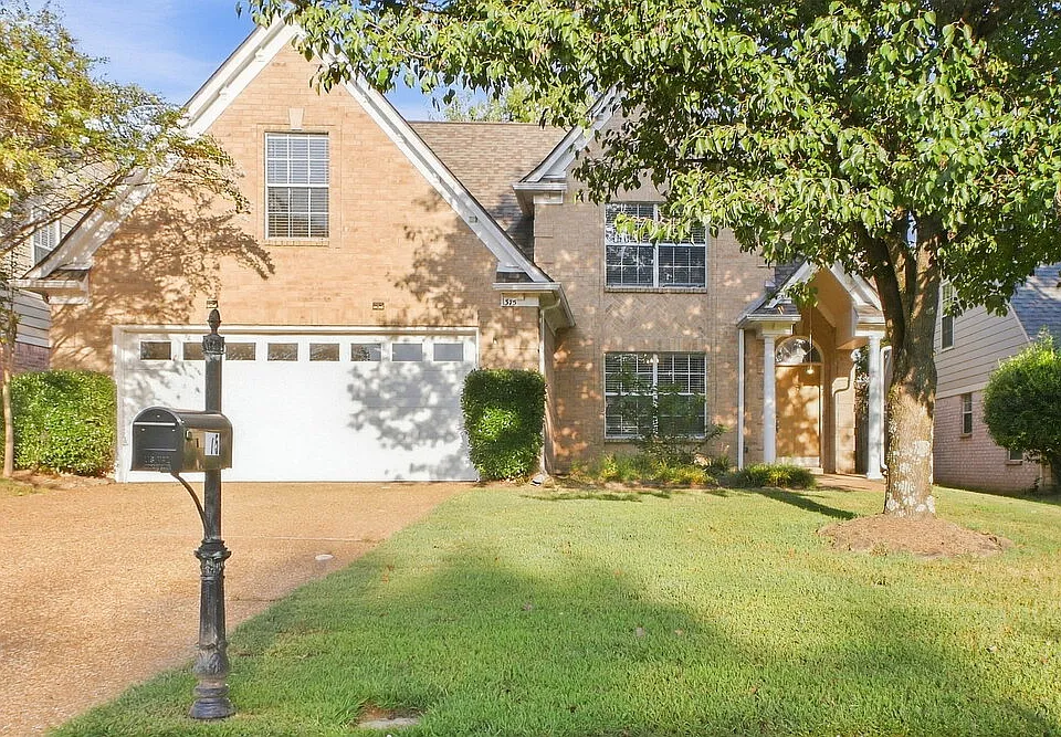 375 Dogwood Springs Dr