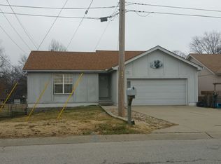 4707 N Brooklyn Ave, Kansas City, MO 64116