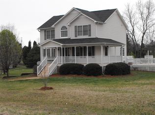 2629 Celeste Rd, Walkertown, NC 27051