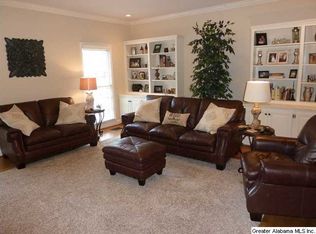 1957 Lakemont Dr, Birmingham, AL 35244