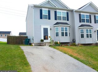 31 Skyview Cir, Hanover, PA 17331