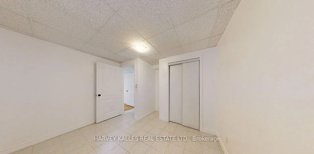 2 bed, $1,600 — Photo 3