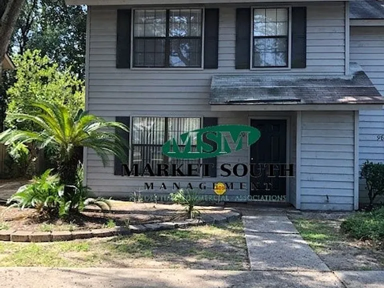 100 Hidden Lake Ct — Photo 13