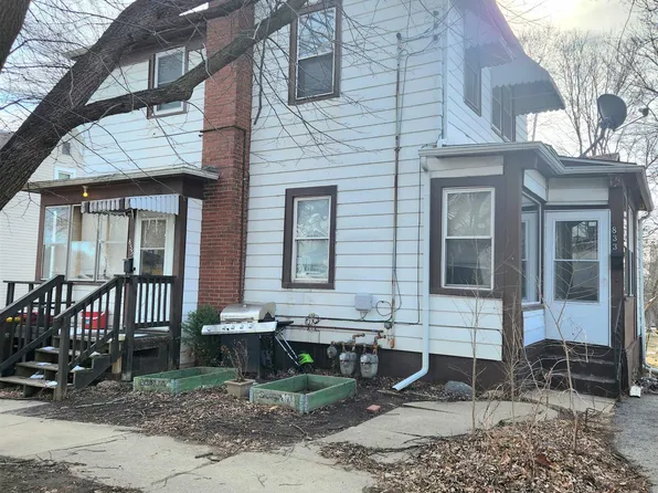 833-835 Hovey Ave, Rockford, IL 61103