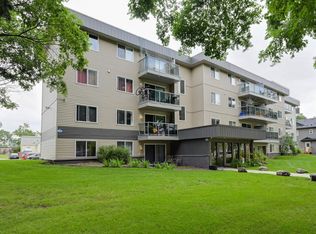 11019 107th St NW, Edmonton, AB T5H 2Z6