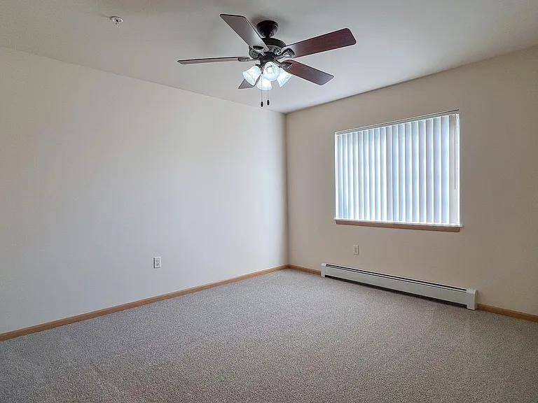 1201 N Memorial Drive 2401 Semling Dr — Photo 15