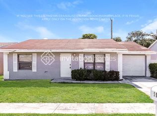 5926 Ithaca Cir W, Lake Worth, FL 33463