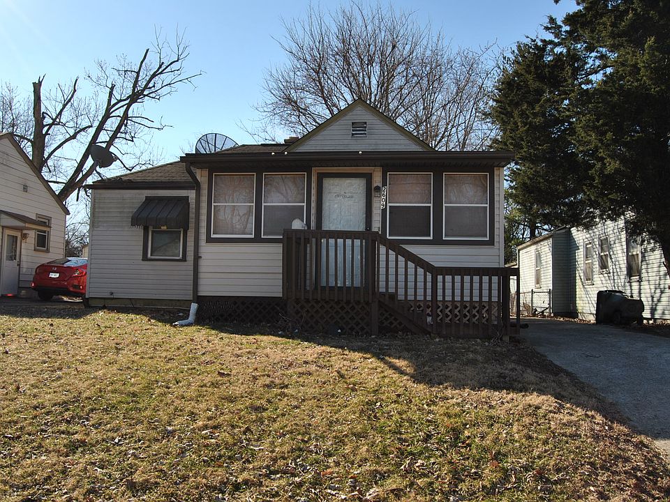1st image of 2609 Avalon Pl