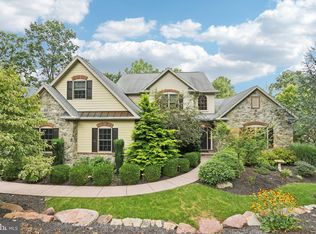 36 Stonehill Dr, Mohnton, PA 19540