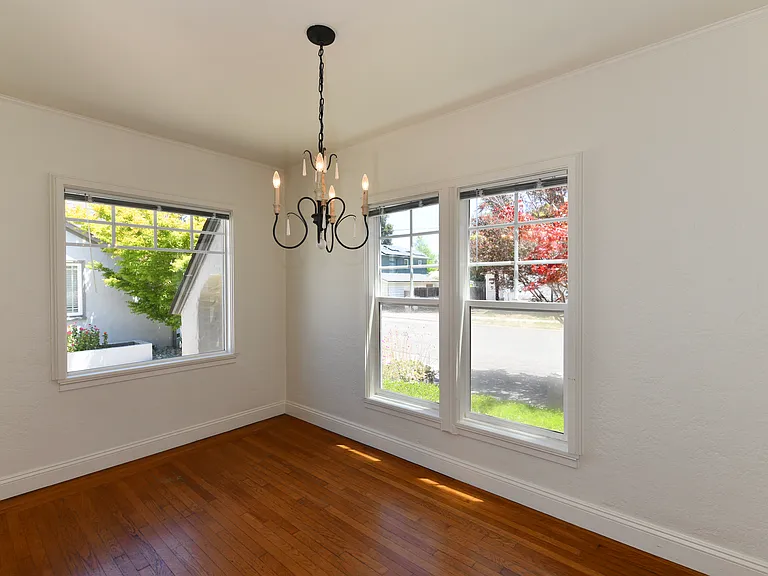 601 Seymour St #601 — Photo 10