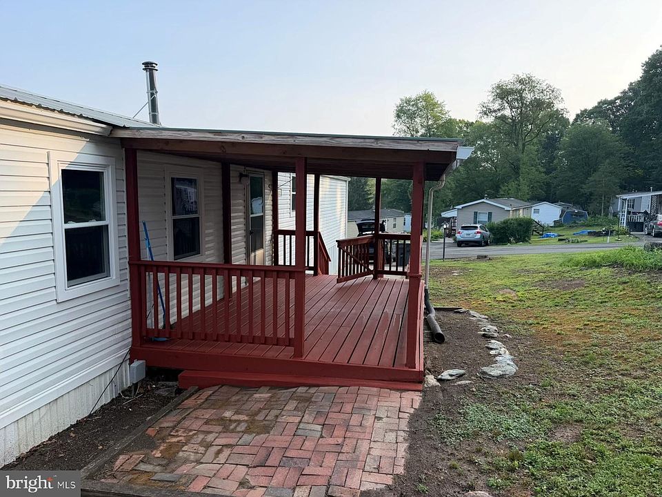 1st image of 309 Poplar Ln