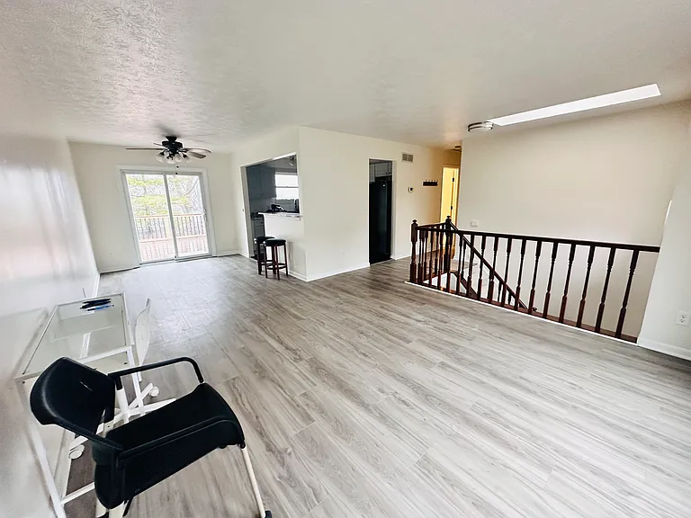 2145 Trailridge Dr — Photo 14