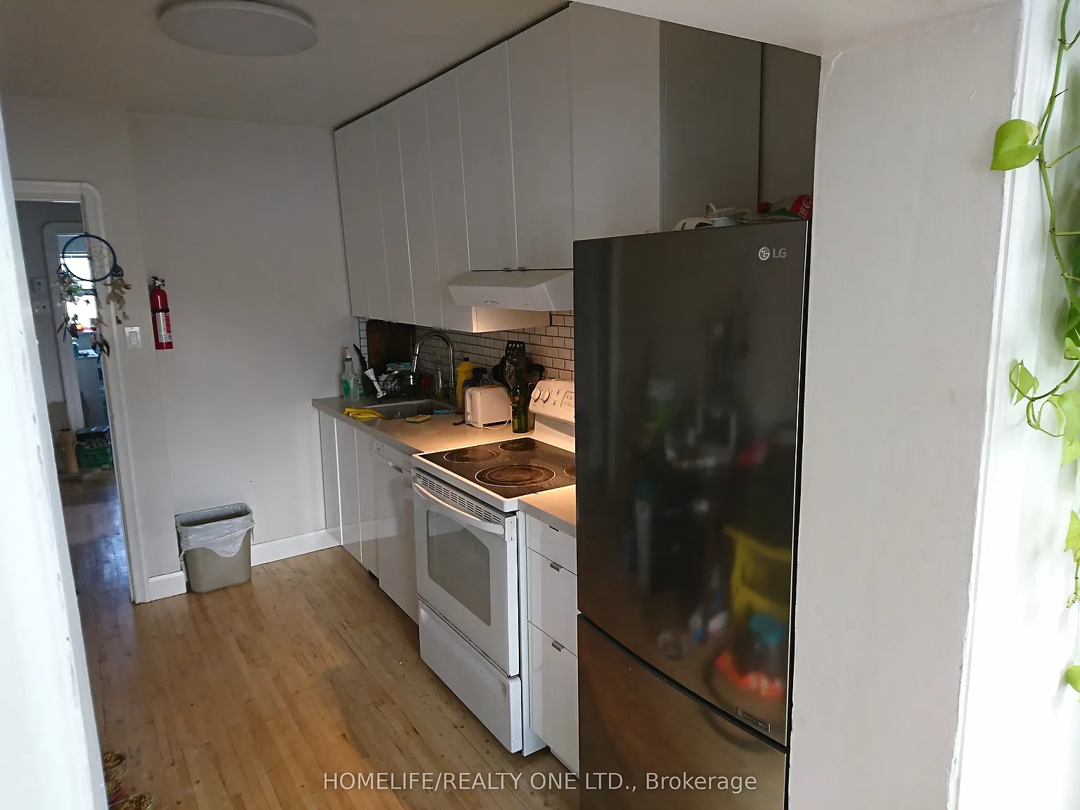 2 bed, $2,200 — Photo 2