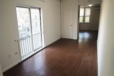 Rented by Space Marketing Shop