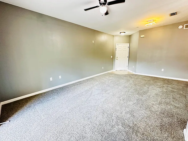 8235 Lobster Bay Ct — Photo 8